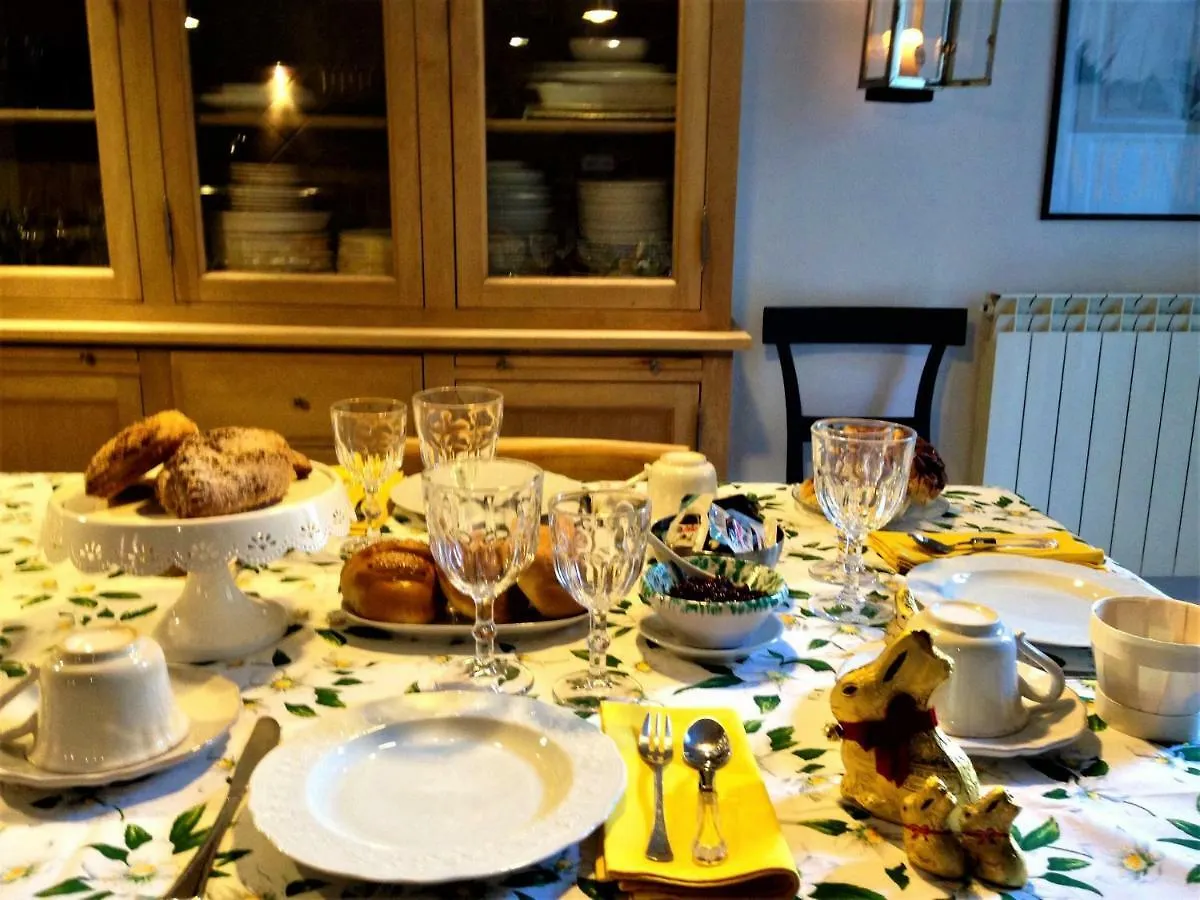 A Casa Di Amelie Villa Palermo 0*,